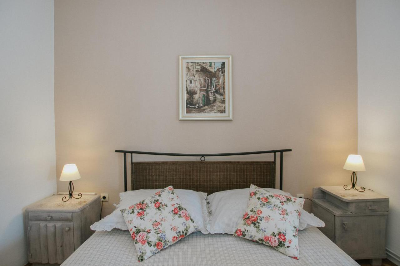 Country House Rusula Vrsine Luaran gambar