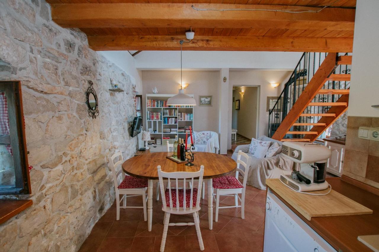 Country House Rusula Vrsine Luaran gambar